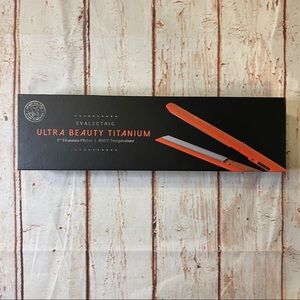 Evalectric Peach Titanium Flat Iron